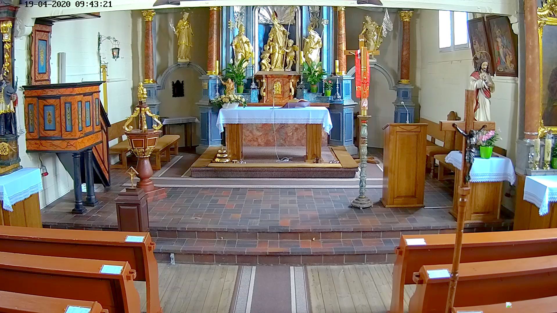 Parafia pw. Św. Marcina i Najświętszej Maryi Panny Królowej w Ochodzach